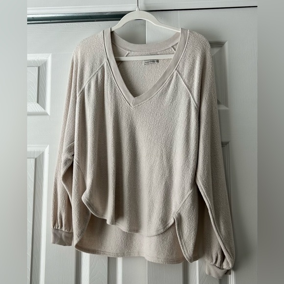 Urban Outfitters Sweaters - Urban Outfitters V Neck Sweater! “FREE Gift W/purchase”